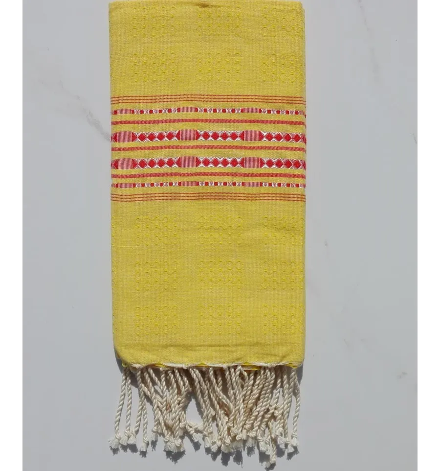 Fouta thalasso jaune orpiment et rouge 