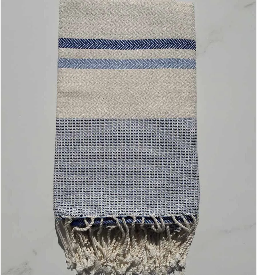 Fouta Chevron cremeweiß, himmelblau und dunkelblau 