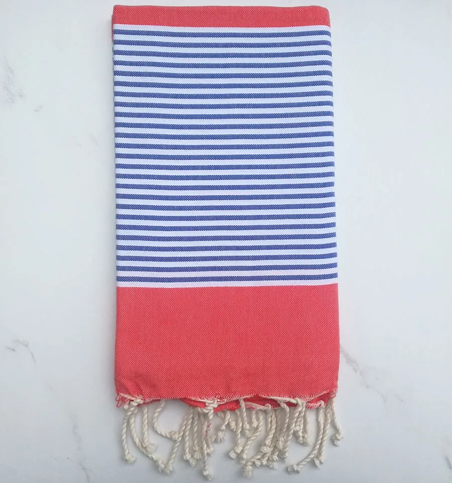 Fouta plate corail rayée bleu et blanc 