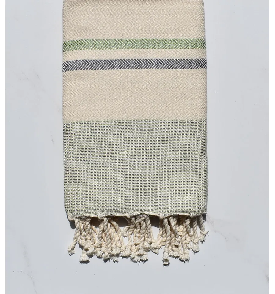 Fouta Cremeweißer, grüner und horizontgrauer Chevron 