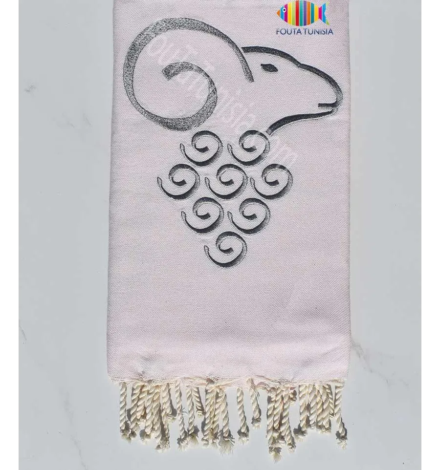 Mouton Cadet bestickte Fouta Fouta Tunisia - 1